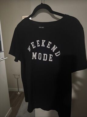 Nine West Black Graphic 'Weekend Mode' Tee